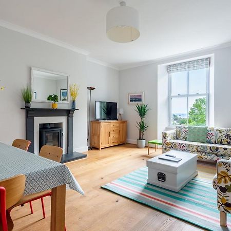 Manacles - Spacious Flat Near Beach With Sea Views & Parking Falmouth Eksteriør bilde