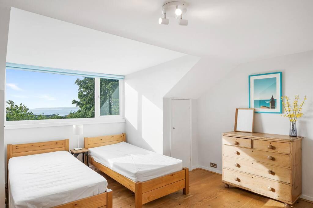 Manacles - Spacious Flat Near Beach With Sea Views & Parking Falmouth Eksteriør bilde