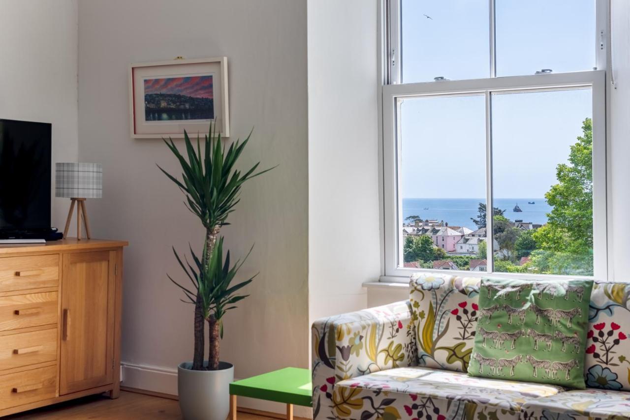 Manacles - Spacious Flat Near Beach With Sea Views & Parking Falmouth Eksteriør bilde