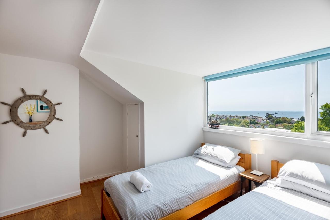 Manacles - Spacious Flat Near Beach With Sea Views & Parking Falmouth Eksteriør bilde